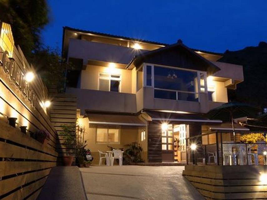 Golden101 Bed And Breakfast Цзюфень Екстер'єр фото